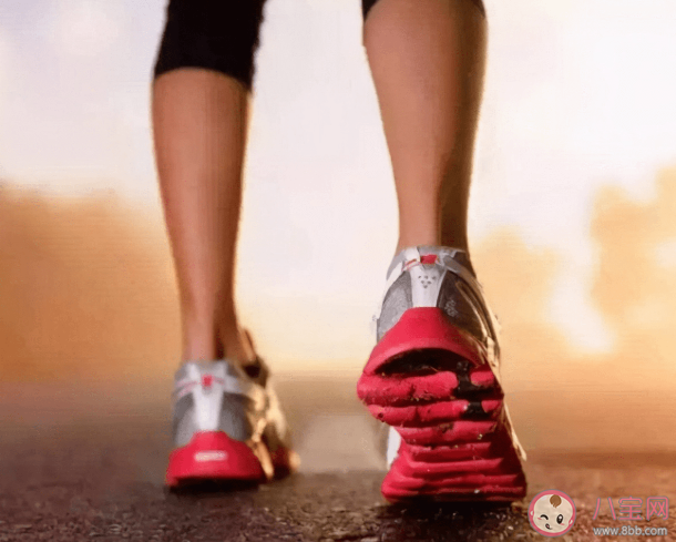 步速是衰老的重要指标 为什么走路快的人更长寿 步速是衰老的重要指标 为什么走路快的人更长寿