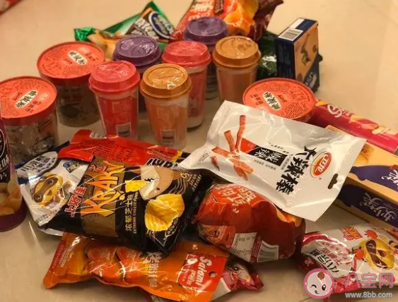 长大后童年报复性补偿行为有哪些 童年报复性补偿是什么