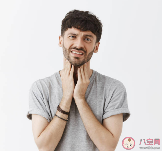 男子1天吃10顿暴瘦110斤是怎么回事 甲亢为什么让人暴瘦