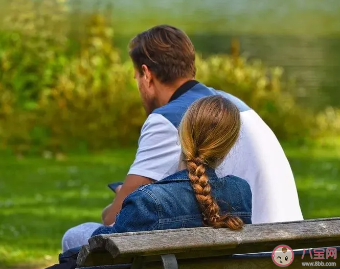 在怎样的一瞬间认清了一个人 如何才能认清一个人 在怎样的一瞬间认清了一个人 如何才能认清一个人