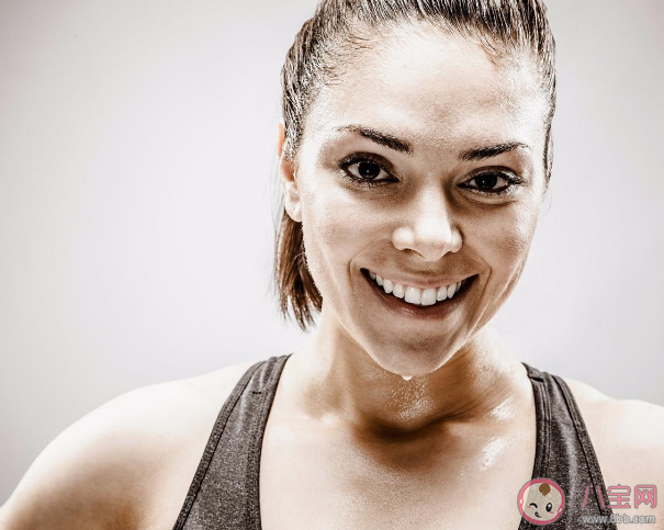 运动流汗越多减肥越快吗 出汗和减肥效果有关吗 运动流汗越多减肥越快吗 出汗和减肥效果有关吗