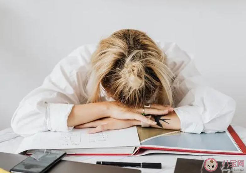 身心俱疲的感受发朋友圈句子 感觉身心俱疲的文案说说 身心俱疲的感受发朋友圈句子 感觉身心俱疲的文案说说