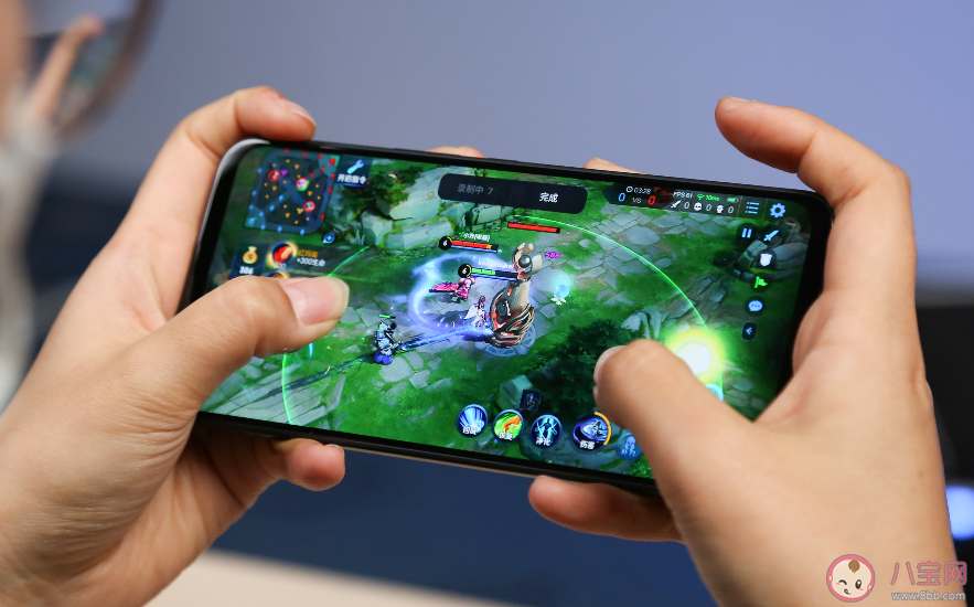 玩游戏时骂人违法吗 玩游戏被骂了怎么办