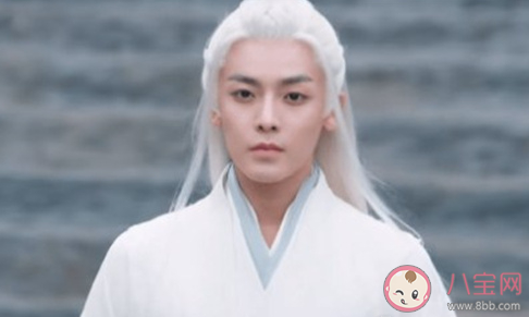 《护心》天曜白头是怎么回事 天曜头发为什么变白了