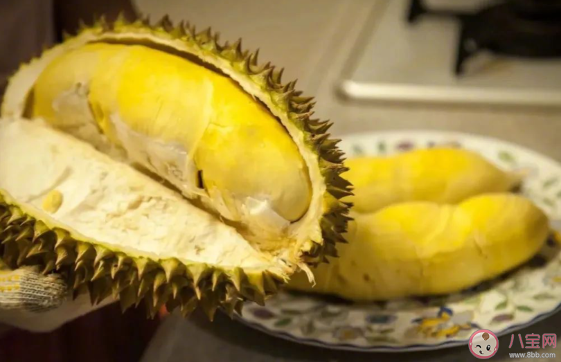 榴莲凭什么一个卖上百块 怎样挑选好的榴莲