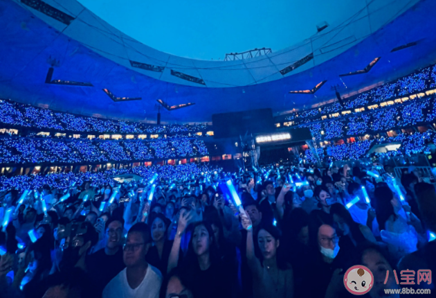 五月天欠下九十万斤水饺的债是什么情况 五月天演唱会在哪开