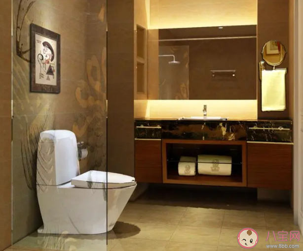 上厕所途中千万不要冲厕所 上厕所多长时间是正常的