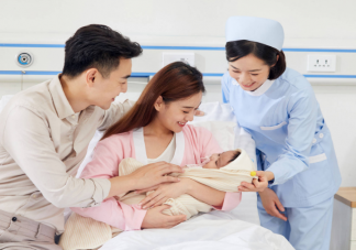 为什么带娃夫妻更容易吵架 孩子出生后容易暴露哪些问题