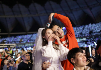演唱会现场能不能求婚 演唱会带火了哪些产业
