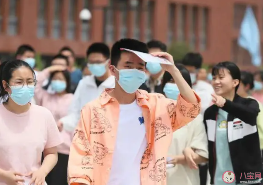 儿子高考家长鼓励孩子的寄语说说 高考家长寄语简短精辟句子