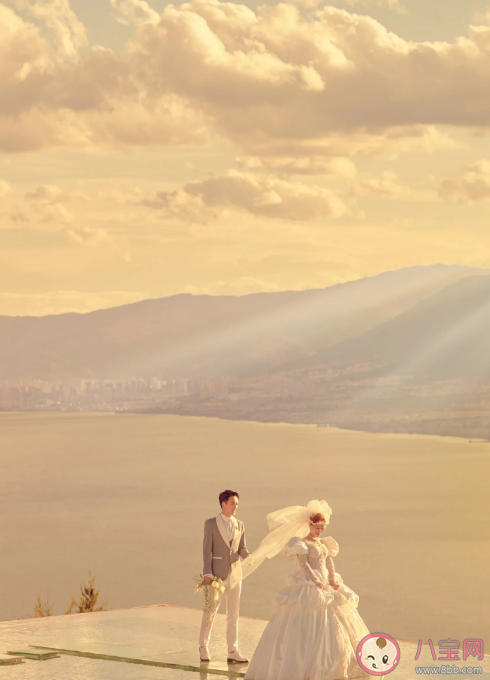 女生一生只能穿一次婚纱吗 结婚可以不穿婚纱吗 女生一生只能穿一次婚纱吗 结婚可以不穿婚纱吗