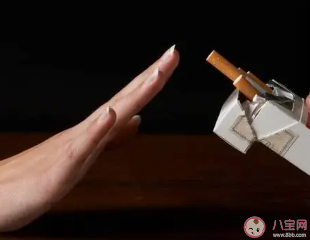 襄阳一初中学生集体宣誓终生不买烟 抽烟会对身体有什么伤害