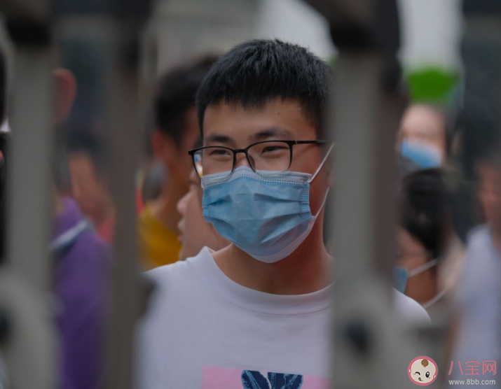 多地明确高考生自主决定是否戴口罩 今年高考还要戴口罩吗