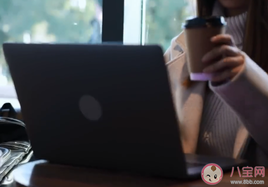 千万不要长期喝热咖啡 微塑料颗粒对身体有什么危害