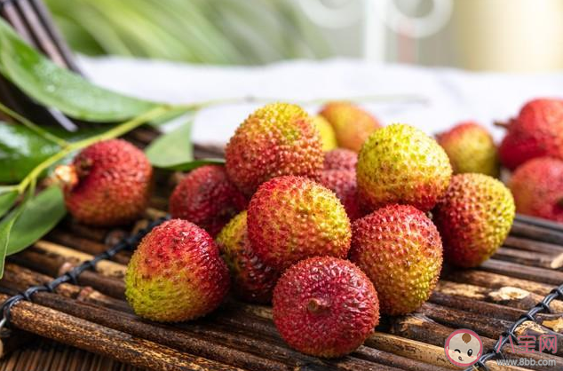 荔枝怎么处理好吃不上火 吃不完的荔枝怎么保鲜