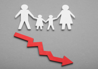 我国一孩生育率跌至0.5是什么原因 为什么不愿意生孩子