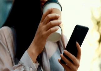 千万不要长期喝热咖啡 微塑料颗粒对身体有什么危害