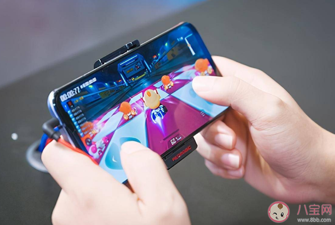 无意识刷手机的危害有多大 如何戒掉无脑刷手机