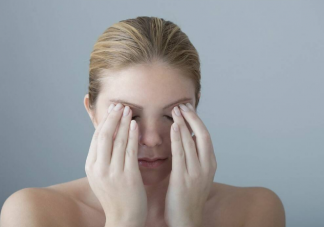 眼皮跳动和健康有关系吗 眼皮跳动如何缓解