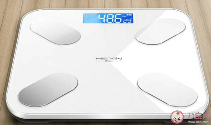 体脂秤的计算结果真的准确吗 体脂秤和普通体重秤有什么不一样