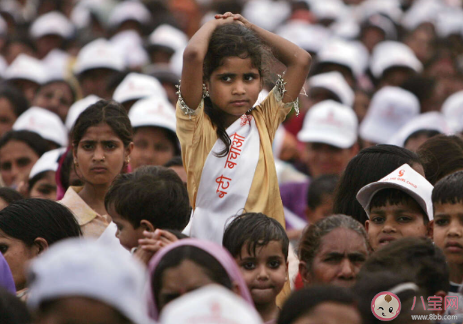 专家称未来印度人口将是中国3倍 印度为什么那么多人