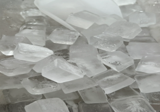 为什么奶茶店的冰块化得慢 冰块有哪些妙用