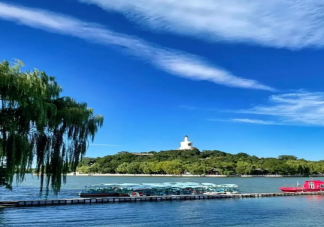 如何看待发朋友圈带定位的人 朋友圈发定位真的土吗