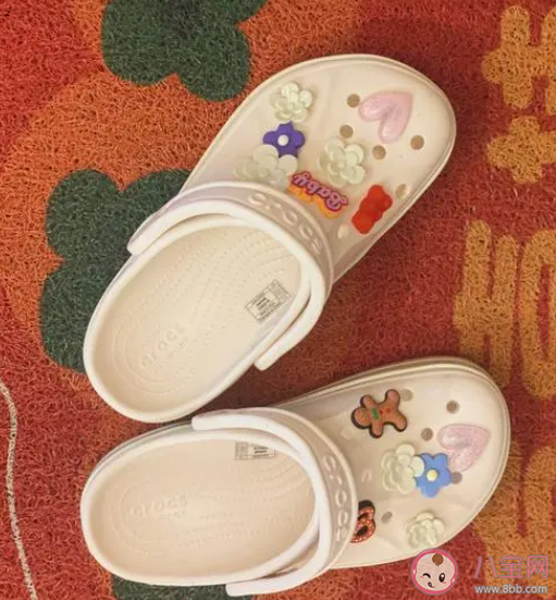 洞洞鞋为什么这么火 洞洞鞋适合孩子穿吗 洞洞鞋为什么这么火 洞洞鞋适合孩子穿吗