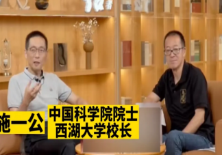 专家不建议选专业首要考虑挣多少钱 选专业是考虑挣钱还是考虑爱好