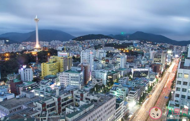 韩国人将集体减龄一至两岁是怎么回事 周岁和虚岁有什么区别