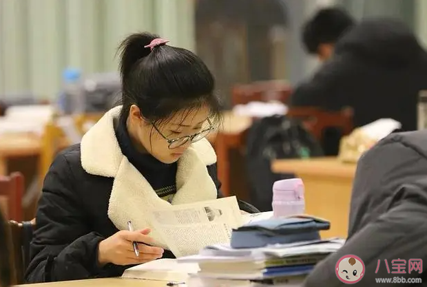 考研和考编同时上岸怎么选 研究生和公务员哪个更好 考研和考编同时上岸怎么选 研究生和公务员哪个更好