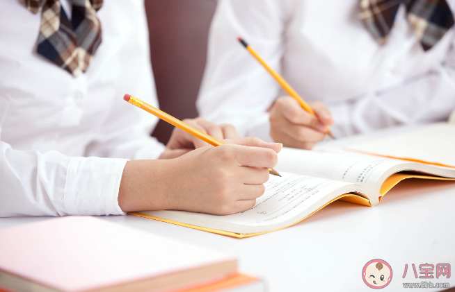 家长体罚式教育有效吗 为什么教育孩子容易愤怒 家长体罚式教育有效吗 为什么教育孩子容易愤怒