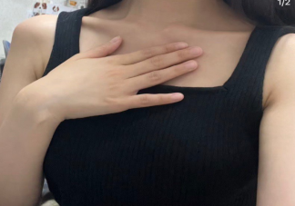 女性为什么不能拥有捂胸自由 穿衣捂胸是不自信吗