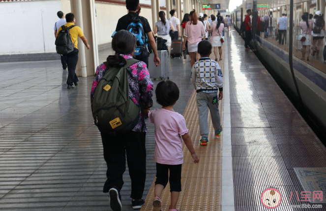 20日起儿童乘火车须带身份证件 哪些是儿童身份证明