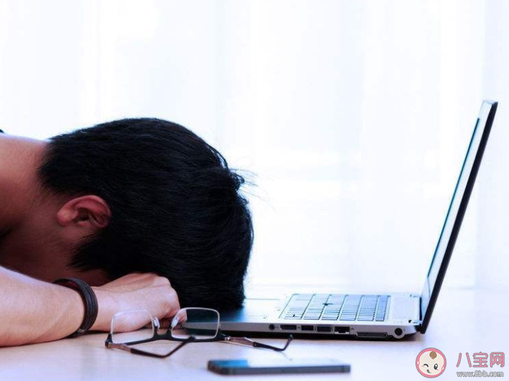 每天上班很累的原因找到了 缺乏维生素D该怎么办