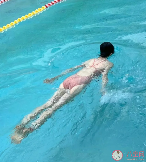 游泳后要马上洗头吗 游泳后必须要做的3件事