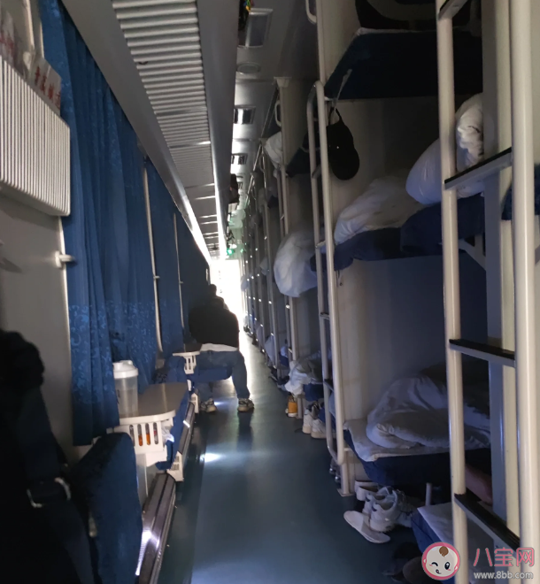 火车卧铺女性拼团走红 女性卧铺拼团服务靠谱吗