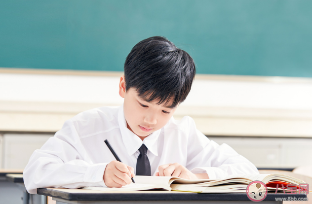 写字需要提前练吗 孩子写字很丑有什么技巧 写字需要提前练吗 孩子写字很丑有什么技巧