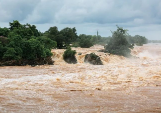 暴雨过后饮食卫生要注意什么 暴雨洪灾后这些疾病高发