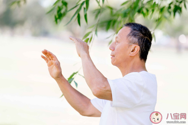 高血压患者适合什么样的运动 高血压人群运动要注意哪些事 高血压患者适合什么样的运动 高血压人群运动要注意哪些事