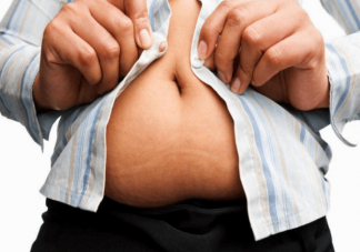 男子胖到238斤5分钟大脑关机一次 肥胖会导致呼吸暂停综合征吗