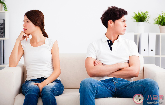 为什么有人一吵架就不爱说话 夫妻吵架如何调整沟通模式
