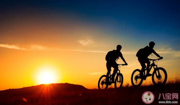 为何年轻人爱上骑行 骑行对身体有什么好处 为何年轻人爱上骑行 骑行对身体有什么好处