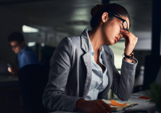 晚睡晚起算是熬夜吗 为什么人们越来越喜欢熬夜了