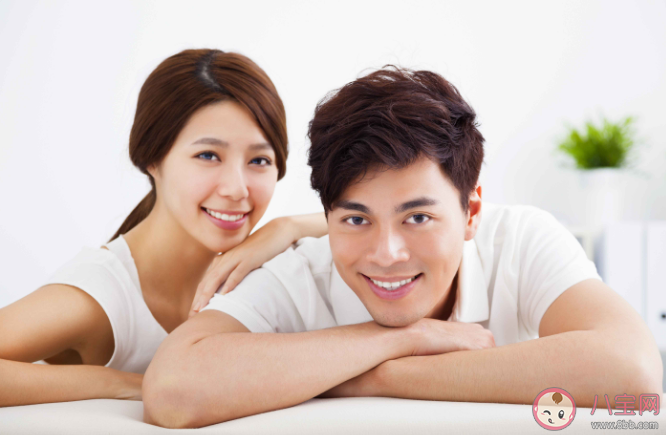为什么年龄差的情侣越来越流行 被年龄差距大的对象吸引是什么心理