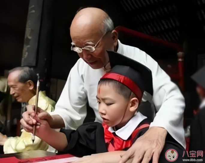 在古代学童入学要举办什么仪式 蚂蚁庄园9月1日答案最新