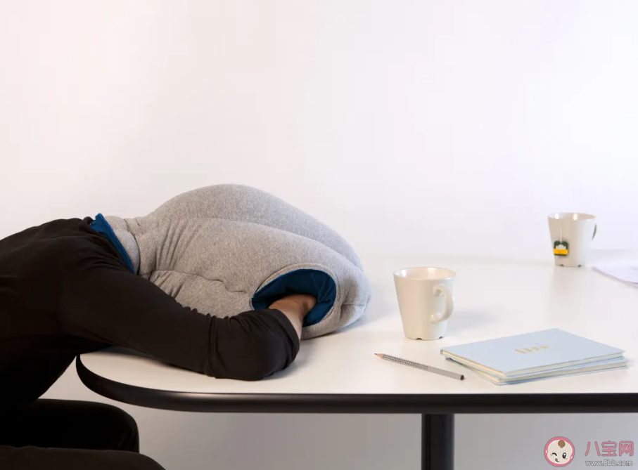 午睡之后为什么口干 感到口干舌燥该怎么办 午睡之后为什么口干 感到口干舌燥该怎么办