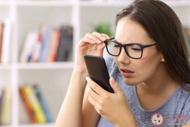 近视度数较低的人可以不常戴眼镜吗 多少度近视需要戴眼镜 近视度数较低的人可以不常戴眼镜吗 多少度近视需要戴眼镜