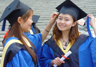 为何大学毕业生不爱留在大城市了 你大学毕业时月薪多少