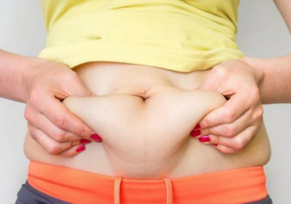 睡前5个习惯容易长小肚子 人为什么容易有小肚子